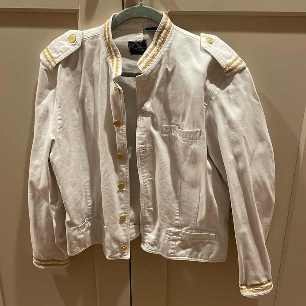 Vintage Liz Wear White denim 80s style jacket excellent condition